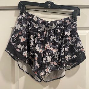 Hotty Hot Short size 12 tall